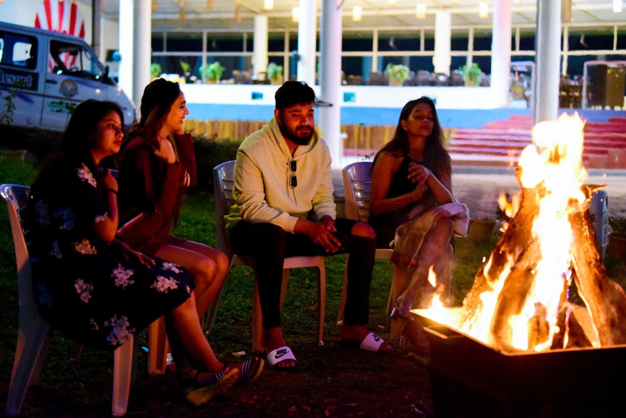 Mookanana Jungle Resort And Spa Hassan Esterno foto